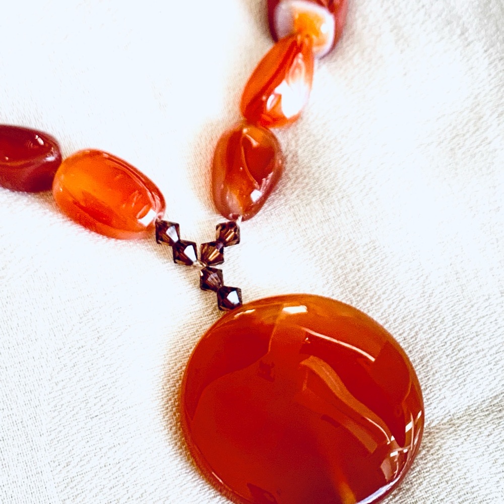 Gorgeous Genuine Carnelian Agate Necklace